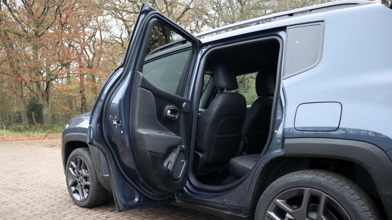 Jeep Renegade 4xe 240 Plug-in Hybrid S